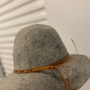 Nice sundress hat!